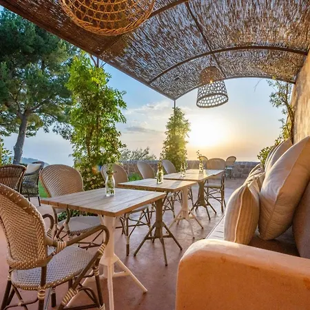 Holiday home Inviting With Private Pool